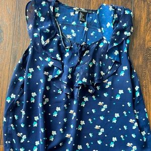 New “FOREVER 21” Large size woman’s navy blue and flower print blouse